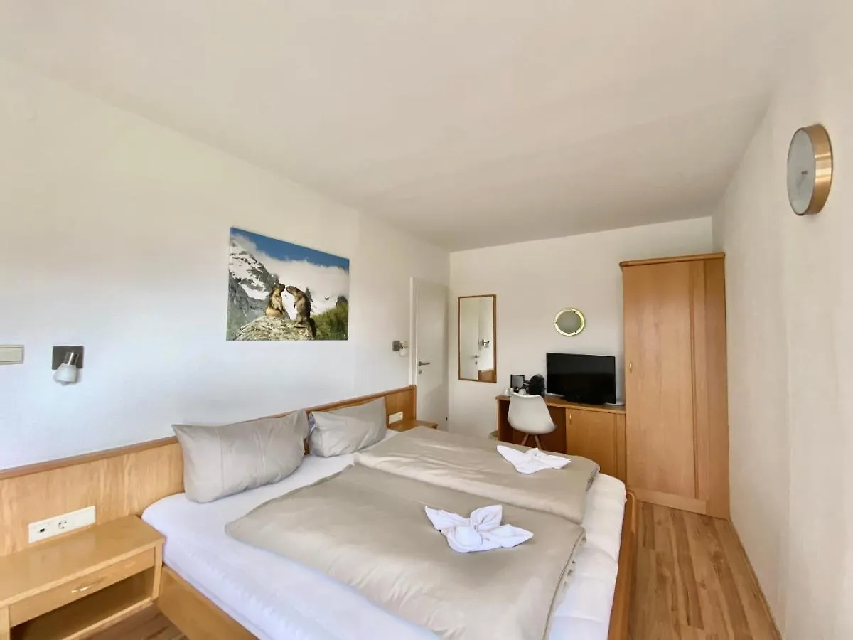 Canisiusbruennl Self- Check In Innsbruck