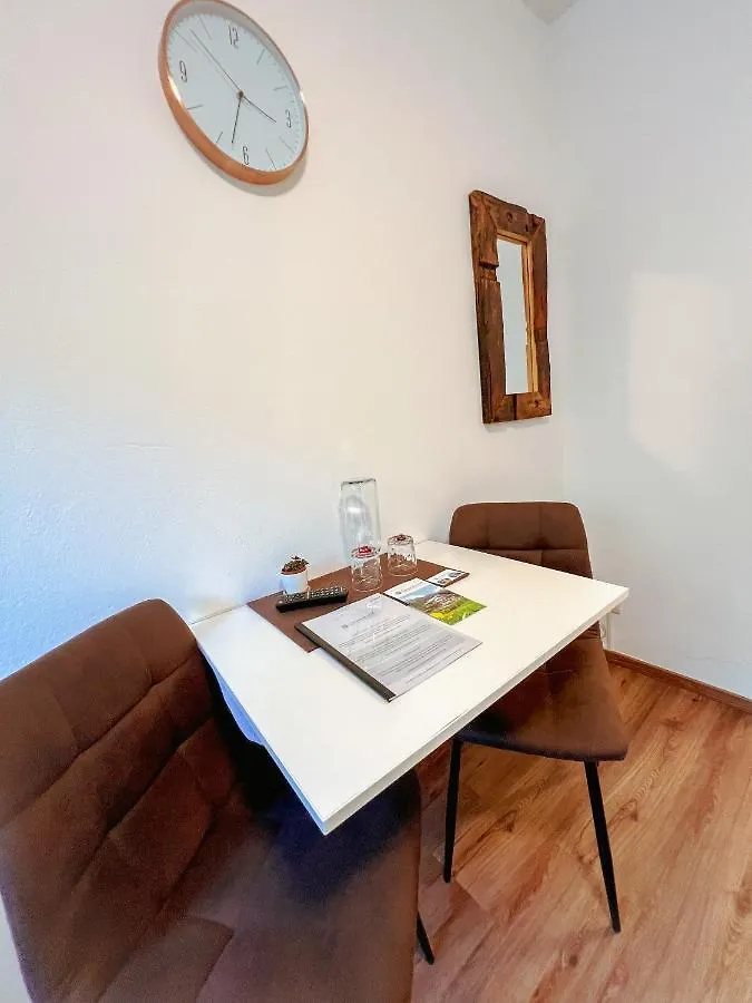 Canisiusbruennl Self- Check In Innsbruck
